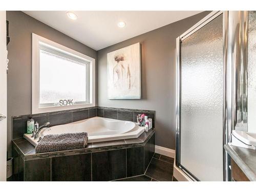 7109 39A Street, Lloydminster, AB - Indoor Photo Showing Bathroom