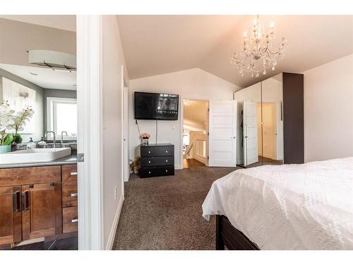 7109 39A Street, Lloydminster, AB - Indoor Photo Showing Bedroom