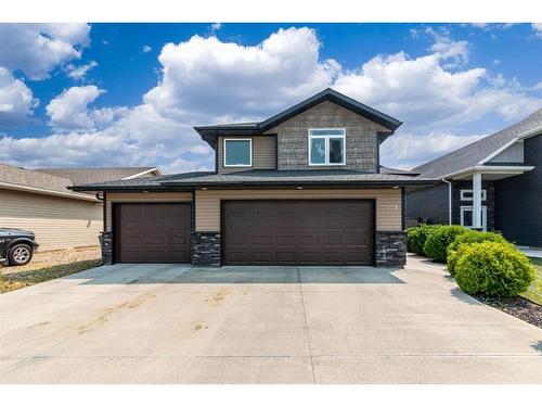 7109 39A Street, Lloydminster, AB - Outdoor With Facade