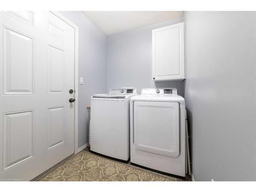 16 3 Avenue Se, Marshall, SK - Indoor Photo Showing Laundry Room