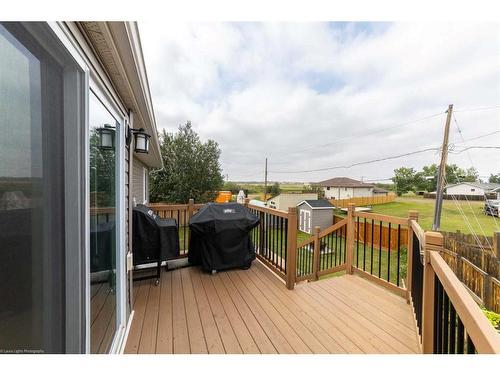 16 3 Avenue Se, Marshall, SK - Outdoor With Deck Patio Veranda With Exterior