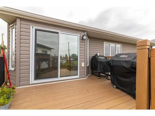 16 3 Avenue Se, Marshall, SK - Outdoor With Deck Patio Veranda With Exterior