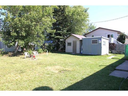 10 1 Avenue West, Marshall, SK - Outdoor