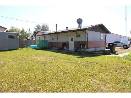 10 1 Avenue West, Marshall, SK - Outdoor With Exterior