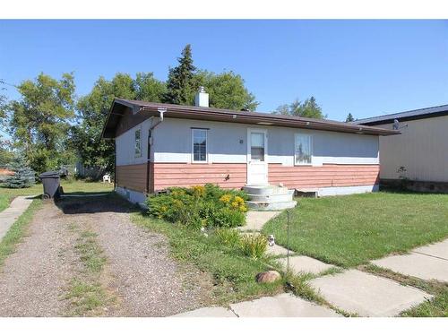 10 1 Avenue West, Marshall, SK - Outdoor