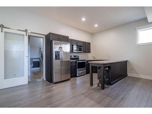 1703 59B Avenue, Lloydminster, AB - Indoor Photo Showing Kitchen