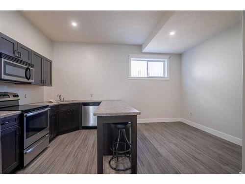 1703 59B Avenue, Lloydminster, AB - Indoor Photo Showing Kitchen