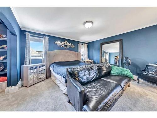 5220 19 Street, Lloydminster, AB - Indoor Photo Showing Bedroom