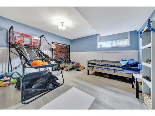 5220 19 Street, Lloydminster, AB - Indoor