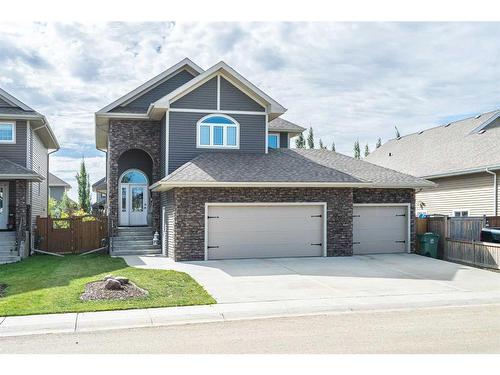 5705 21 Street, Lloydminster, AB - Outdoor