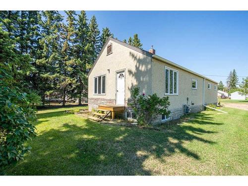 18 3Rd Street, Marwayne, AB - Outdoor