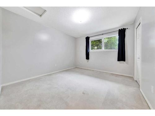 5315 47 Street, Lloydminster, AB - Indoor Photo Showing Other Room