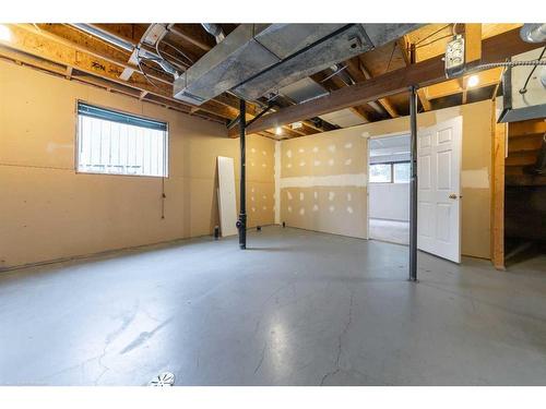 5315 47 Street, Lloydminster, AB - Indoor Photo Showing Basement