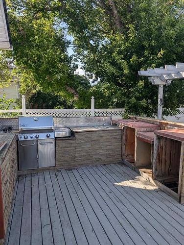 5105 Norfolk Avenue, Coronation, AB - Outdoor With Deck Patio Veranda