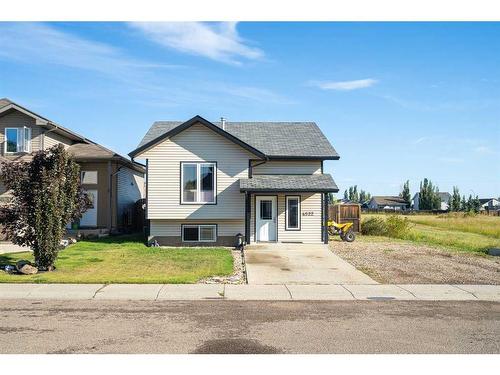 4522 24 Street, Lloydminster, SK - Outdoor