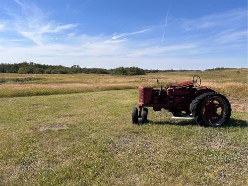 36 Selkirk Avenue, Hughenden, AB - Outdoor With View