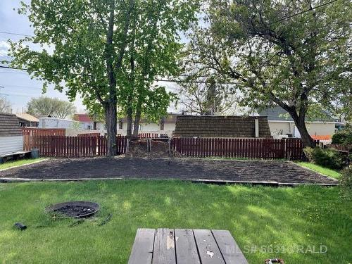 1130 15 Street, Wainwright, AB - Outdoor