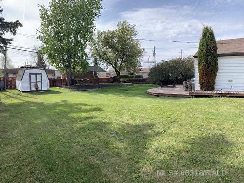 1130 15 Street, Wainwright, AB - Outdoor