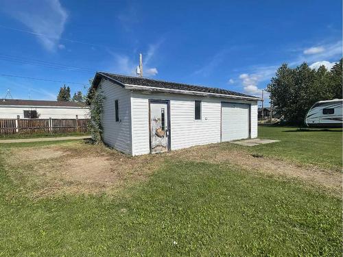 106 Pleasant Drive, Paradise Valley, AB 