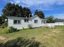 4631 51 Street  Mannville, AB T0B 2W0