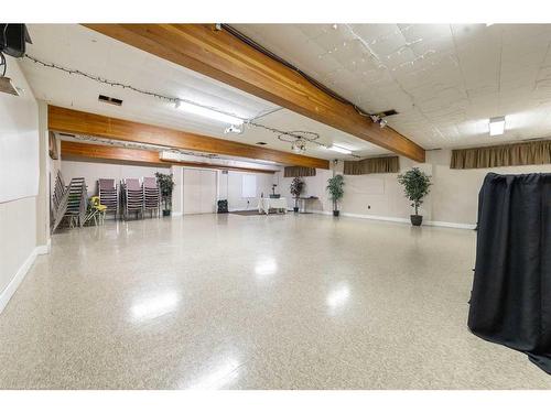 5501 51 Street, Lloydminster, AB 