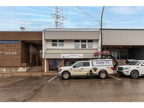 5017 50 Street, Lloydminster, AB 