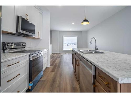 5606 14 Street, Lloydminster, AB - Indoor Photo Showing Kitchen With Double Sink With Upgraded Kitchen