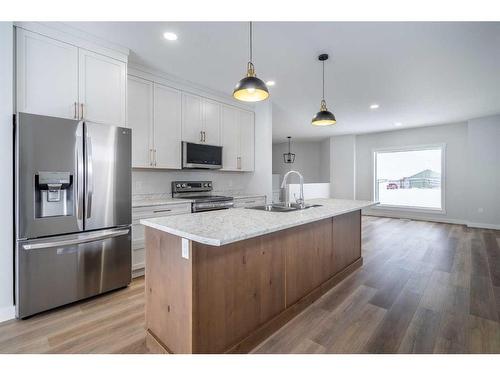 5606 14 Street, Lloydminster, AB - Indoor Photo Showing Kitchen With Upgraded Kitchen