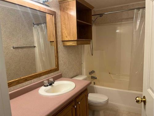 Part Of Ne 03-50-03W4, Rural Vermilion River, County Of, AB - Indoor Photo Showing Bathroom