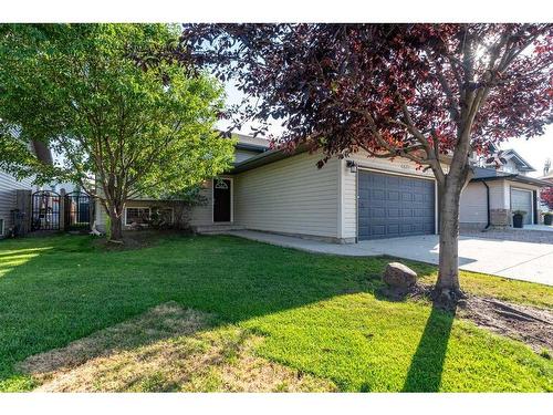 6817 39A Street, Lloydminster, AB 