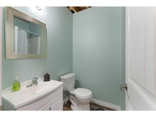 Ne 33-48-25 W3 R.M. Of Wilton, Rural, SK - Indoor Photo Showing Bathroom