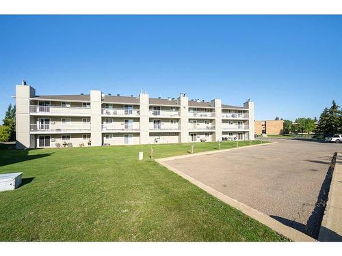 201A-3009 57A Avenue, Lloydminster, AB - Outdoor With Balcony