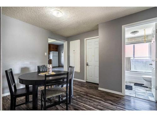 5018 50 Avenue, Kitscoty, AB - Indoor Photo Showing Dining Room