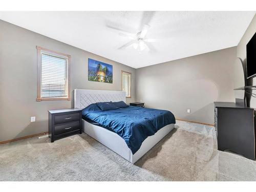 6609 34 Street, Lloydminster, AB - Indoor Photo Showing Bedroom