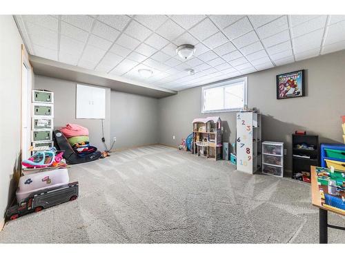 6609 34 Street, Lloydminster, AB - Indoor Photo Showing Other Room