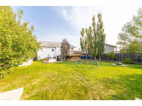 6609 34 Street, Lloydminster, AB - Outdoor