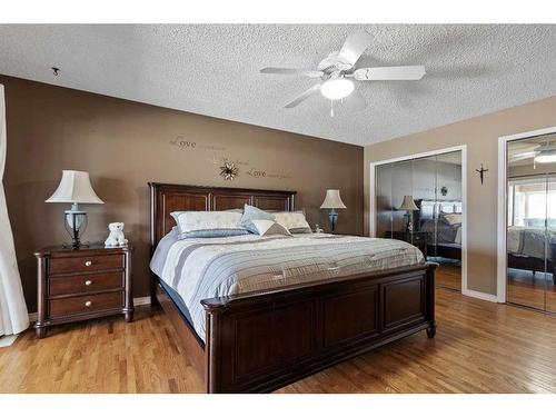 2902 58 Avenue, Lloydminster, AB - Indoor Photo Showing Bedroom