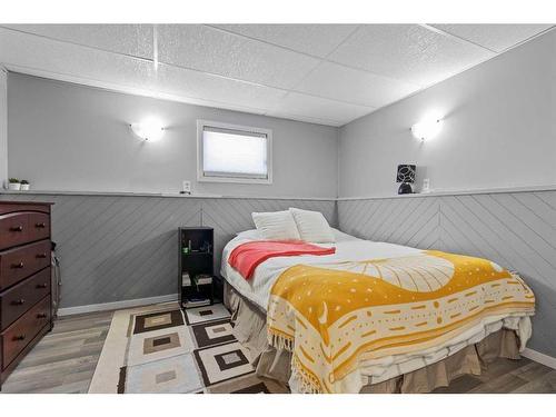 2902 58 Avenue, Lloydminster, AB - Indoor Photo Showing Bedroom