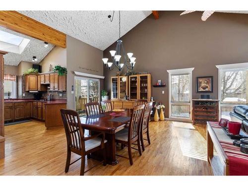 2902 58 Avenue, Lloydminster, AB - Indoor Photo Showing Dining Room