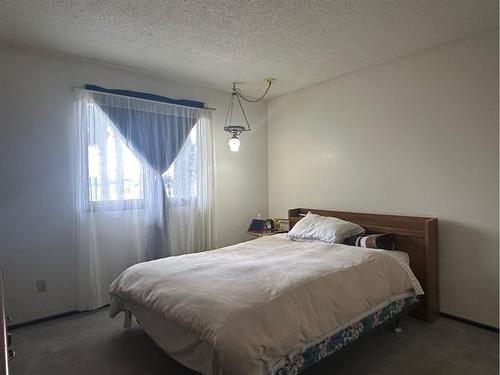 4815 43 Street, Vermilion, AB - Indoor Photo Showing Bedroom