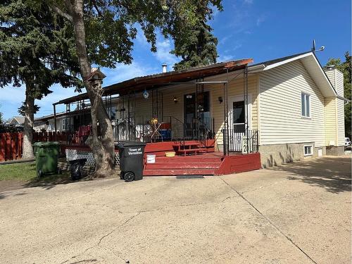 4815 43 Street, Vermilion, AB - Outdoor With Deck Patio Veranda