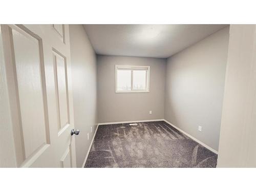 11-1809 47 Avenue, Lloydminster, SK - Indoor Photo Showing Other Room