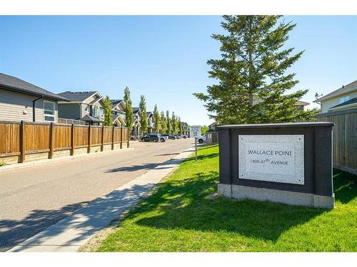 11-1809 47 Avenue, Lloydminster, SK - Outdoor