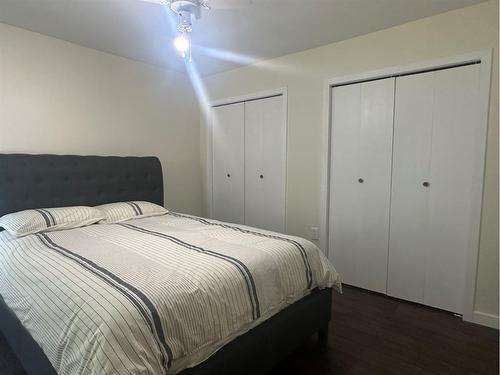 64028 Twp 550, Rural Two Hills No. 21, County Of, AB - Indoor Photo Showing Bedroom