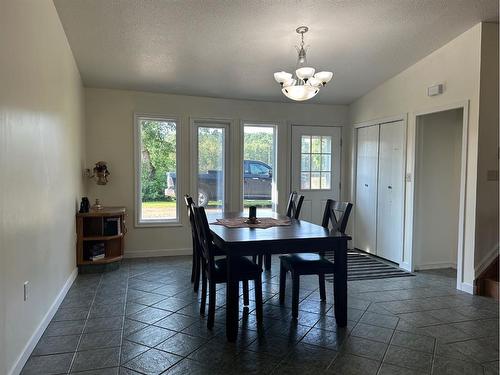 64028 Twp 550, Rural Two Hills No. 21, County Of, AB - Indoor Photo Showing Dining Room