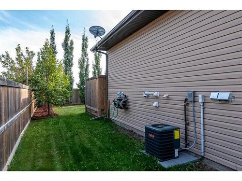 5801 20 Street Close, Lloydminster, AB - Outdoor With Exterior