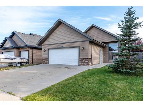 5801 20 Street Close, Lloydminster, AB - Outdoor With Facade