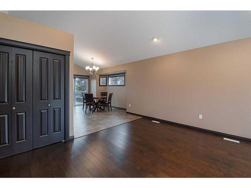 5801 20 Street Close, Lloydminster, AB - Indoor Photo Showing Other Room