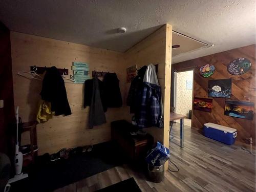 109 Makwa Lake Indian Reserve 129B, Loon Lake, SK - Indoor Photo Showing Other Room