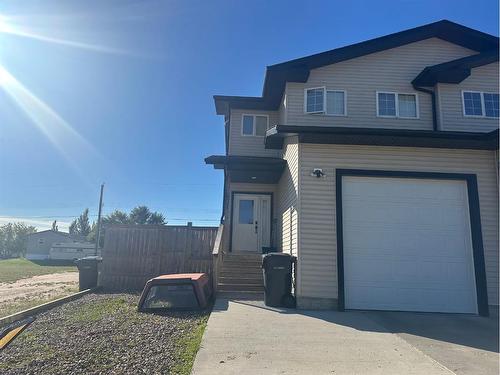 407 6 Street North, Marwayne, AB - Outdoor